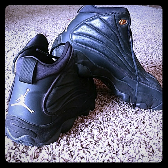 Jordan Shoes - Jordan midtops